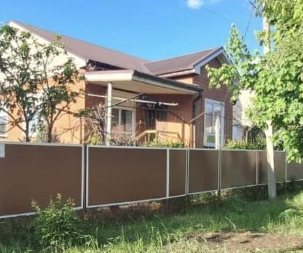 дом р-н Гулькевичский г Гулькевичи ул Красная Гулькевичское городское поселение фото 1