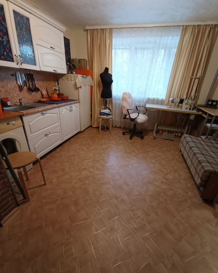 комната г Уфа р-н Советский ул 8 Марта 10 фото 3