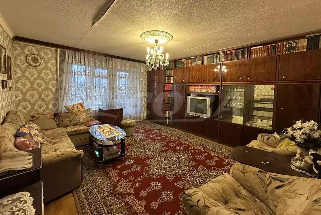 квартира г Тюмень ул Мельникайте 46 фото 6