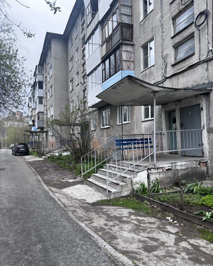 квартира г Златоуст квартал имени А. М. Матросова, 5А фото 8