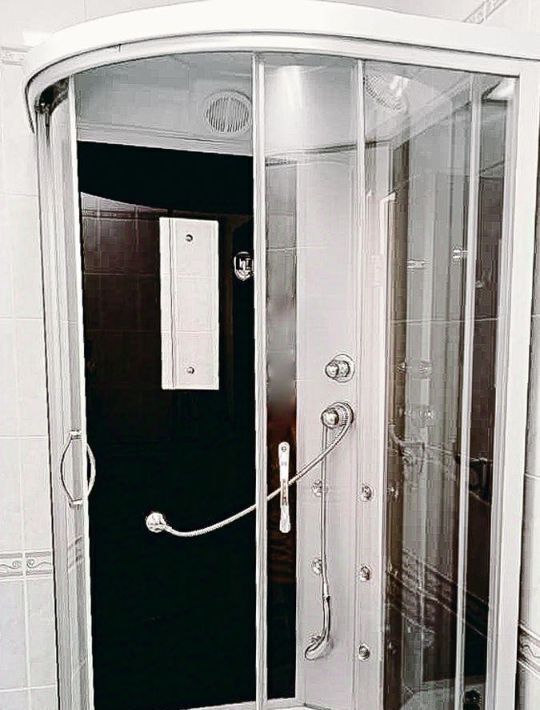 комната г Красноярск р-н Железнодорожный ул 30 Июля 1 фото 4