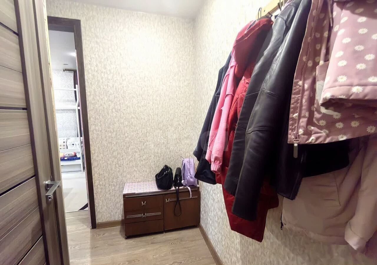квартира г Красноярск р-н Свердловский пр-кт им.газеты "Красноярский рабочий" 183а фото 18