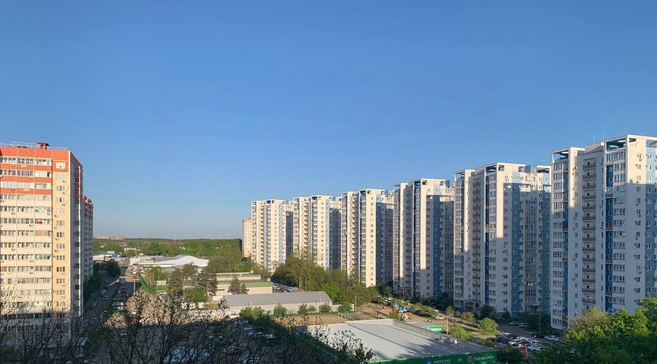 квартира г Краснодар р-н Прикубанский ул Героев-Разведчиков 24 фото 10