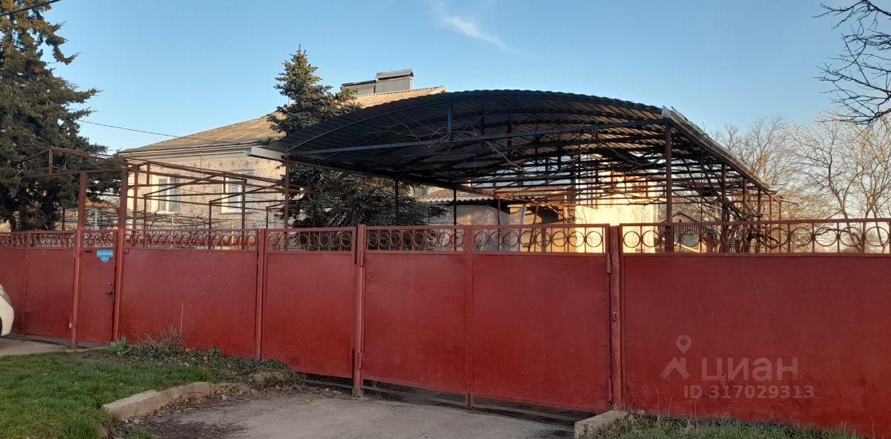 дом р-н Курганинский г Курганинск ул Крупской 2а Курганинское городское поселение фото 1