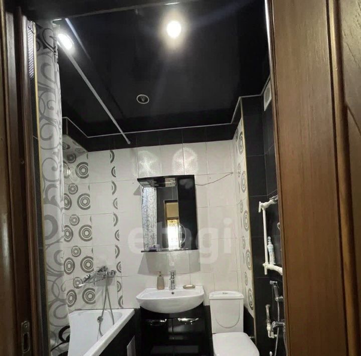 квартира г Черкесск ул Космонавтов 74 фото 22