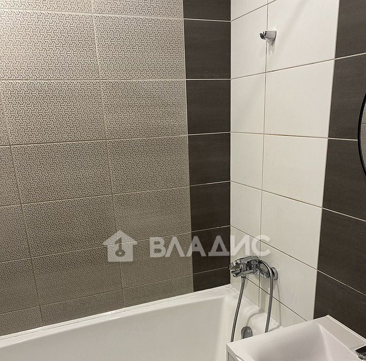 квартира г Волгоград р-н Ворошиловский ул Елецкая 3 фото 16