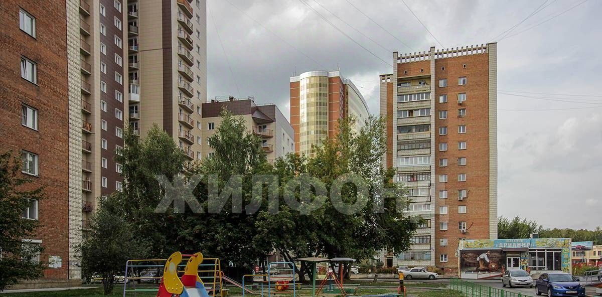 квартира г Новосибирск Берёзовая роща ул Кошурникова 10 фото 17