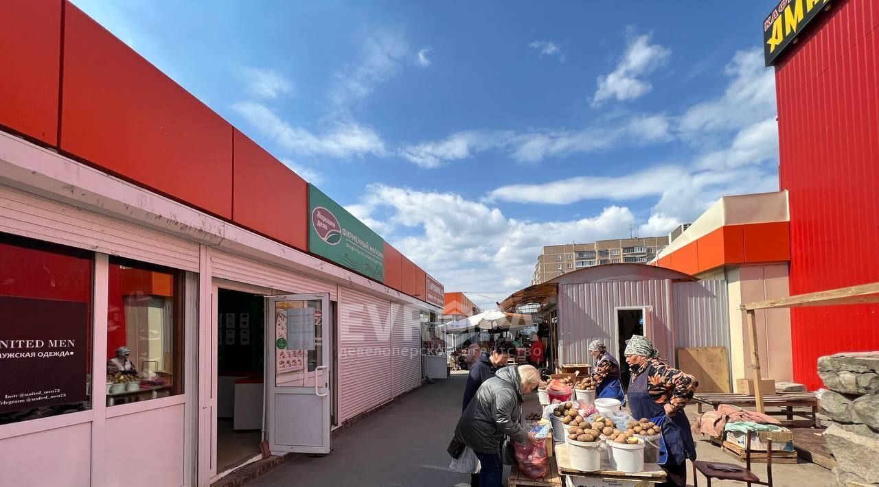торговое помещение г Ульяновск р-н Засвияжский ул Камышинская 19г фото 2