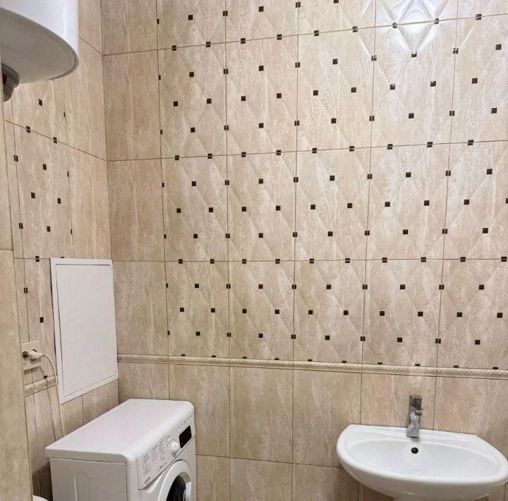 квартира г Краснодар р-н Прикубанский ул Командорская 9/2 фото 5