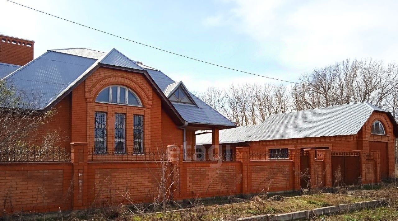 дом р-н Новооскольский г Новый Оскол ул Святых Петра и Павла 20 фото 1