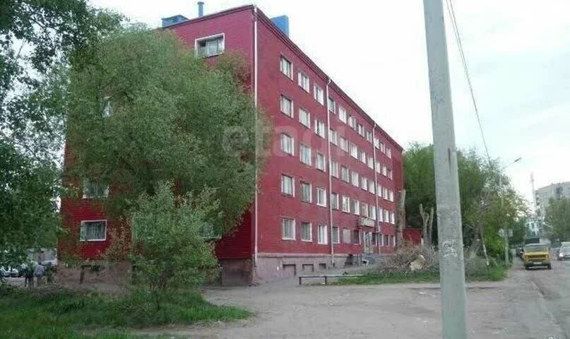 комната г Омск Городок Нефтяников ул Мамина-Сибиряка 3 фото 4