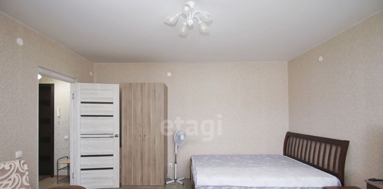 квартира г Омск р-н Центральный ул 21-я Амурская 25 фото 5