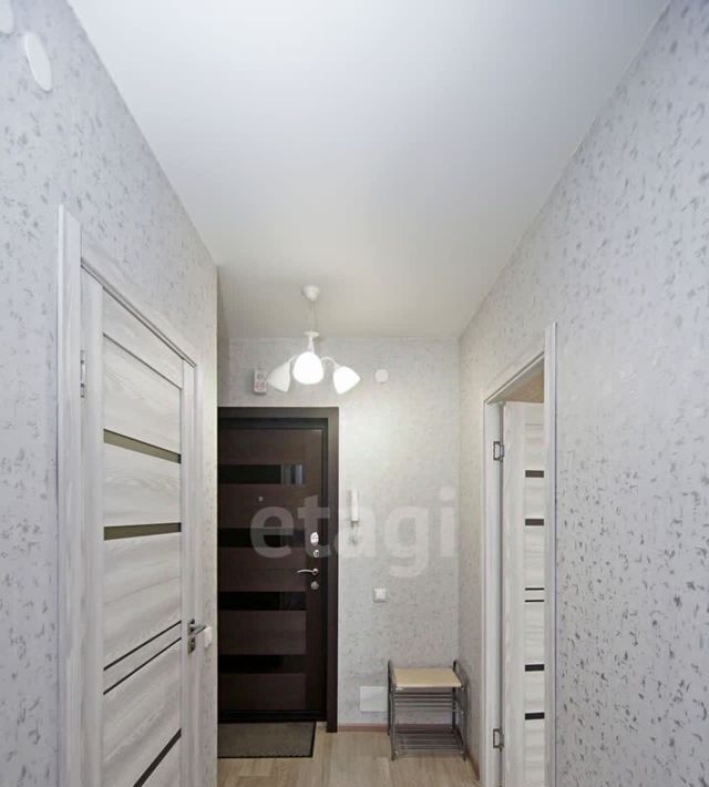квартира г Омск р-н Центральный ул 21-я Амурская 25 фото 9