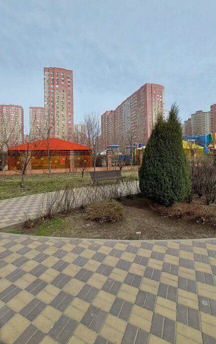 квартира г Краснодар ул им. Героя Яцкова И.В. 17 фото 6