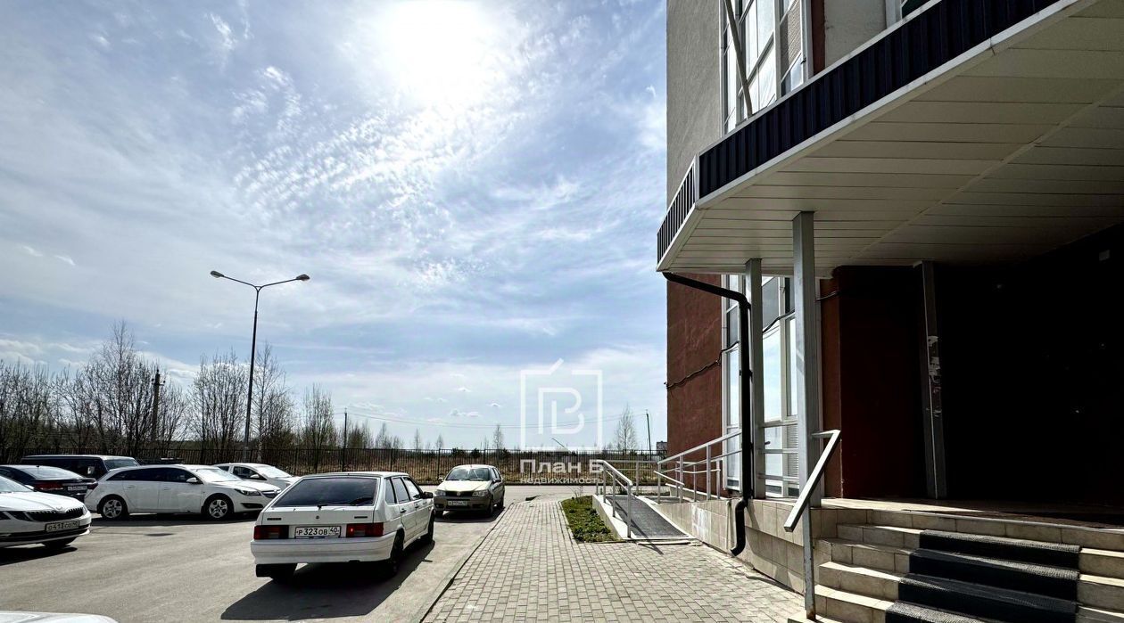 квартира г Калуга р-н Ленинский ул Хорошая 6 фото 14