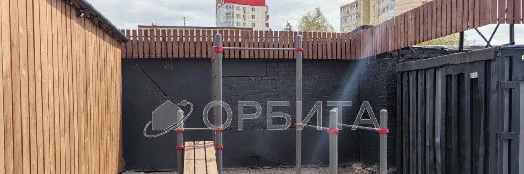 квартира г Тюмень р-н Ленинский ул Мельникайте 83 фото 14