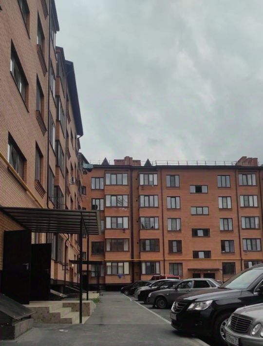 квартира г Владикавказ р-н Северо-Западный ул Билара Кабалоева 12 фото 1