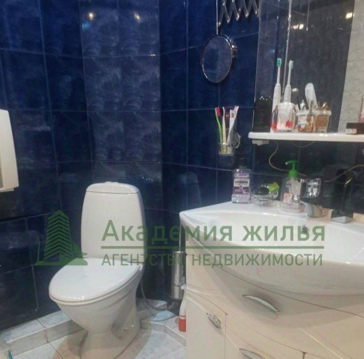 квартира г Саратов р-н Волжский ул Соколовогорская 24а фото 31