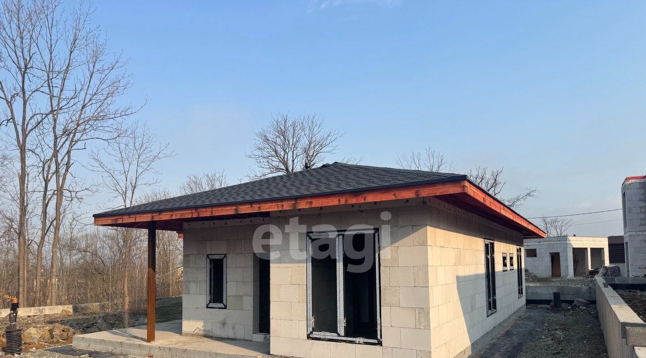 дом г Владивосток р-н Советский ул Курортная фото 8