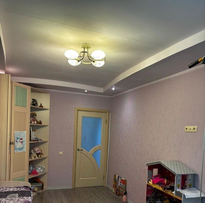 квартира г Белгород Западный ул Есенина 44 фото 5