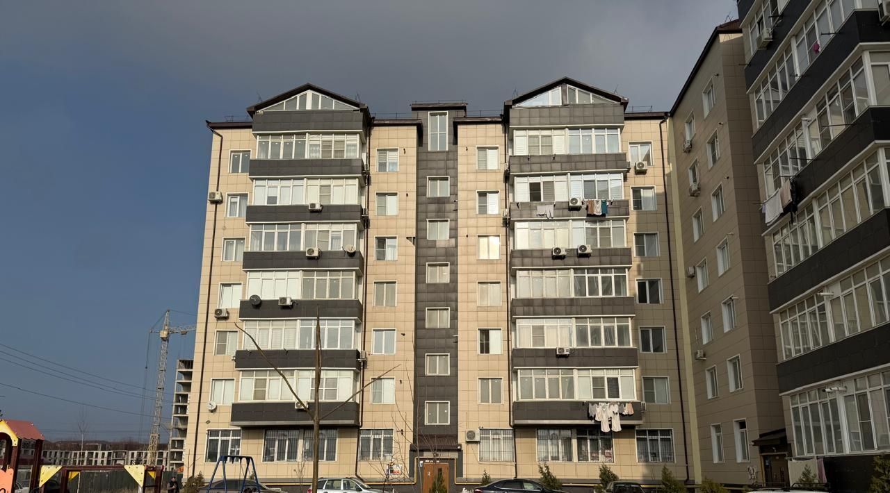 квартира г Каспийск ул. Михаила Ломоносова, 30 фото 1