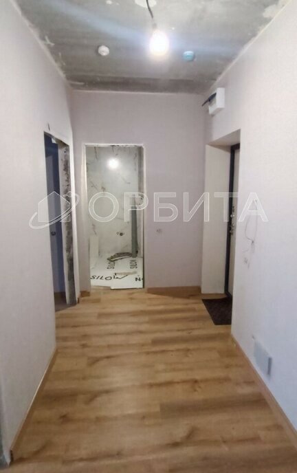 квартира г Тюмень ул Новгородская 14 фото 6