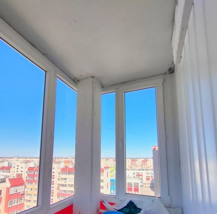 квартира г Омск р-н Центральный ул 21-я Амурская 25 фото 6