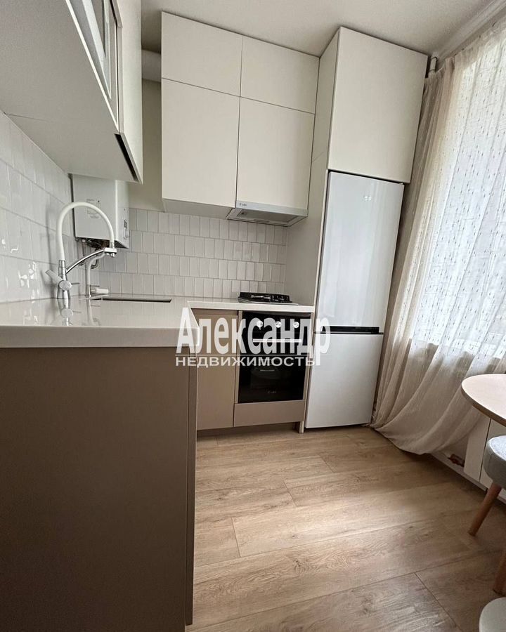 квартира г Санкт-Петербург ул Ленсовета 89 Звёздная фото 16