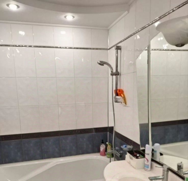 квартира г Калининград р-н Ленинградский ул Еловая аллея 62 фото 14