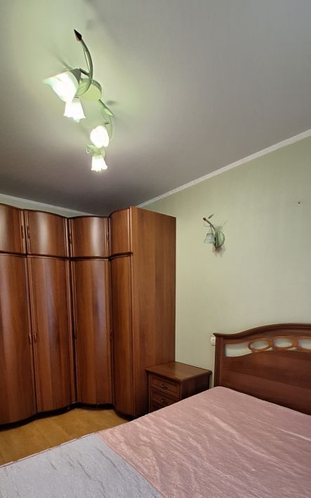 квартира г Омск р-н Центральный ул Маршала Жукова 6 фото 27