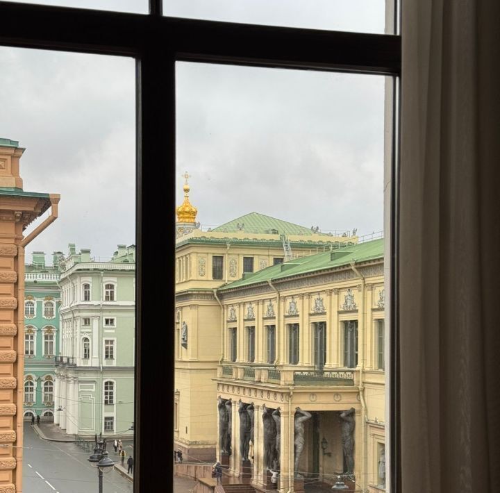 квартира г Санкт-Петербург метро Адмиралтейская наб Реки Мойки 31 фото 34