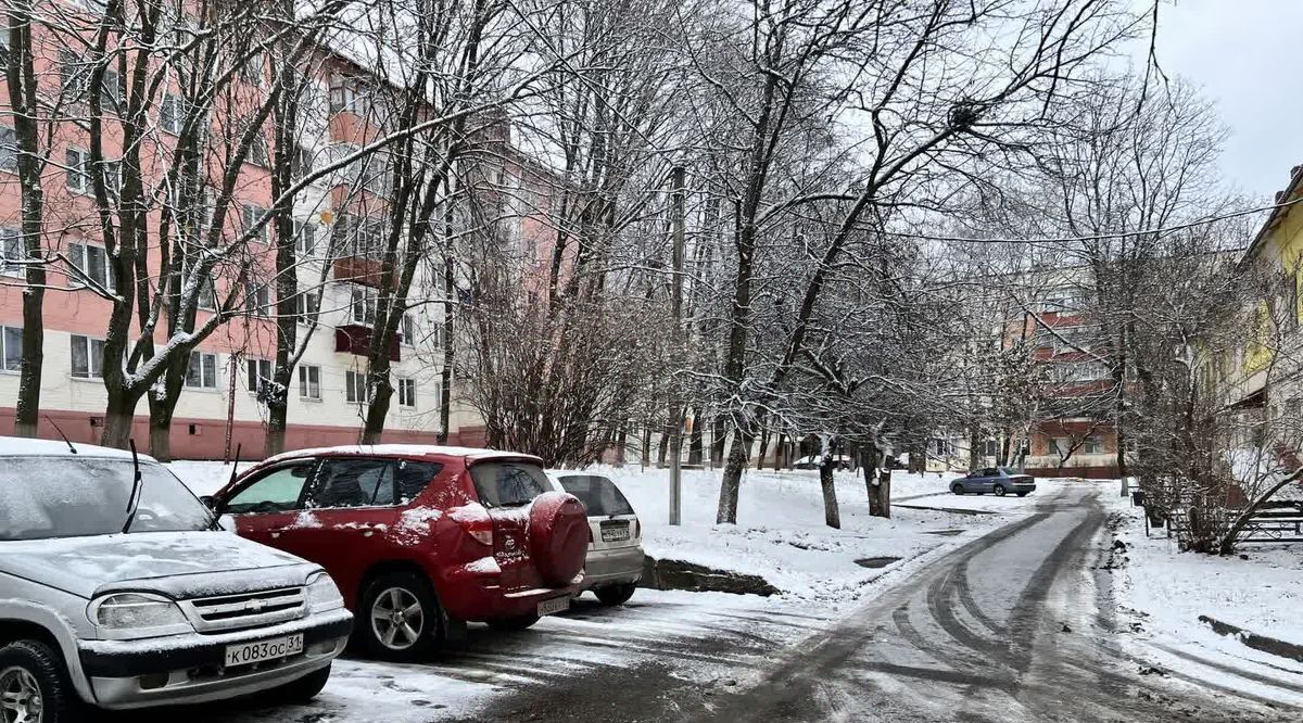 квартира р-н Яковлевский г Строитель ул Октябрьская 26 фото 13