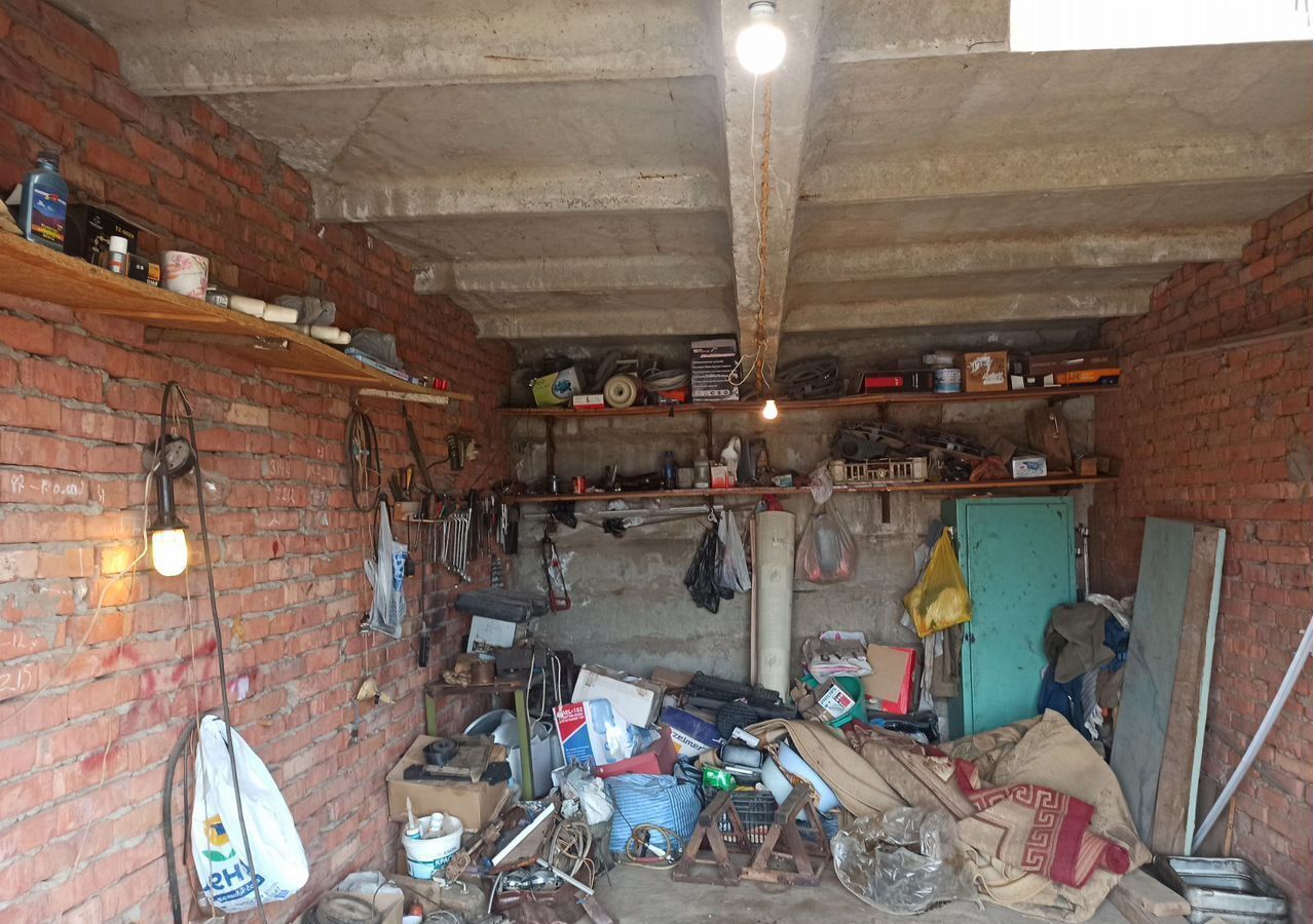 гараж г Астрахань р-н Советский ул 2-я Гаражная 33 фото 1