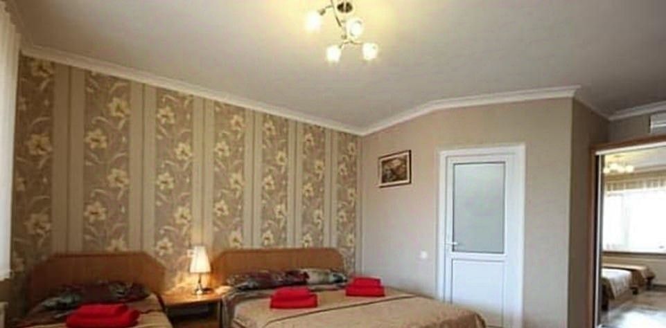 комната г Судак ул Учителей 30 фото 1