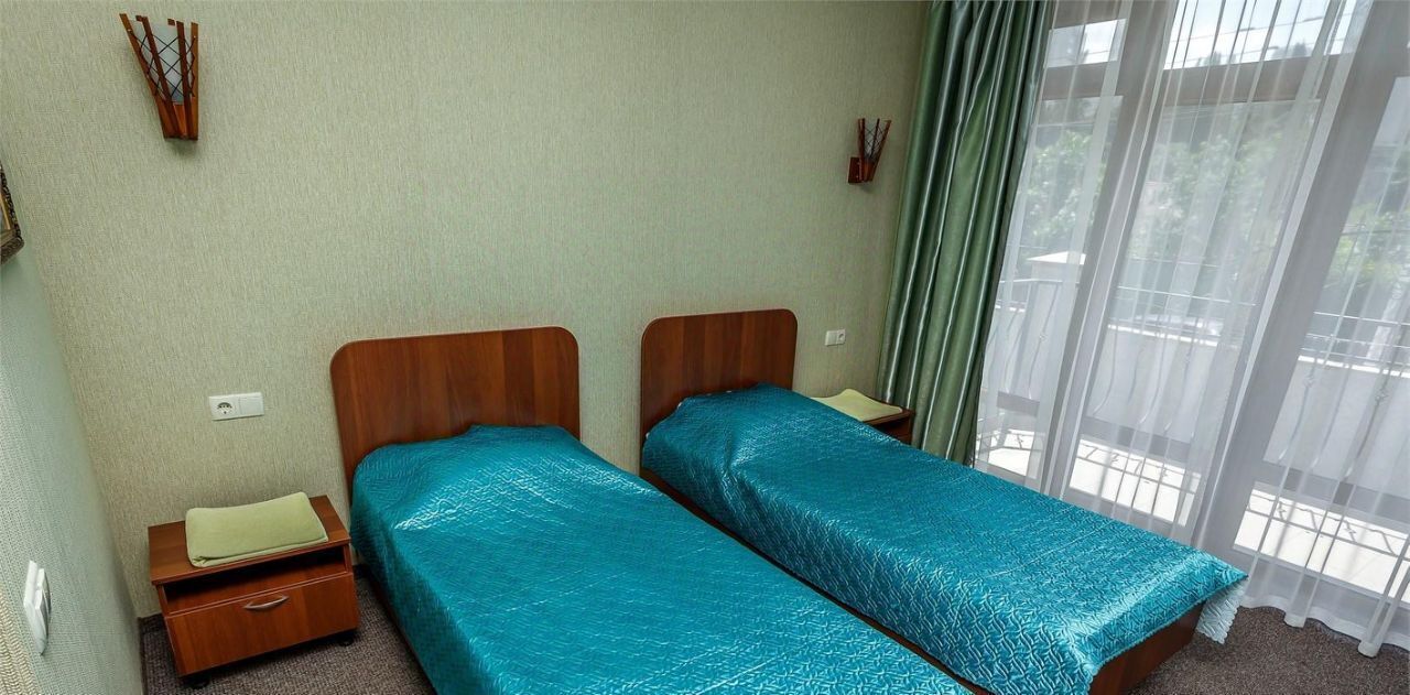 комната г Алушта ул Горького 68 фото 33