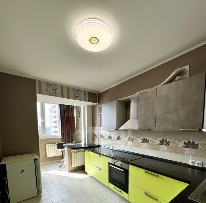 квартира г Белгород Восточный ул 3 Интернационала 25 фото 3