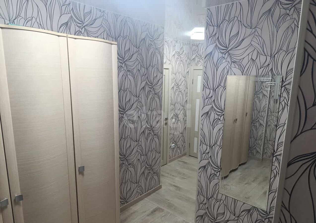 квартира г Омск р-н Кировский б-р Архитекторов 1г фото 11