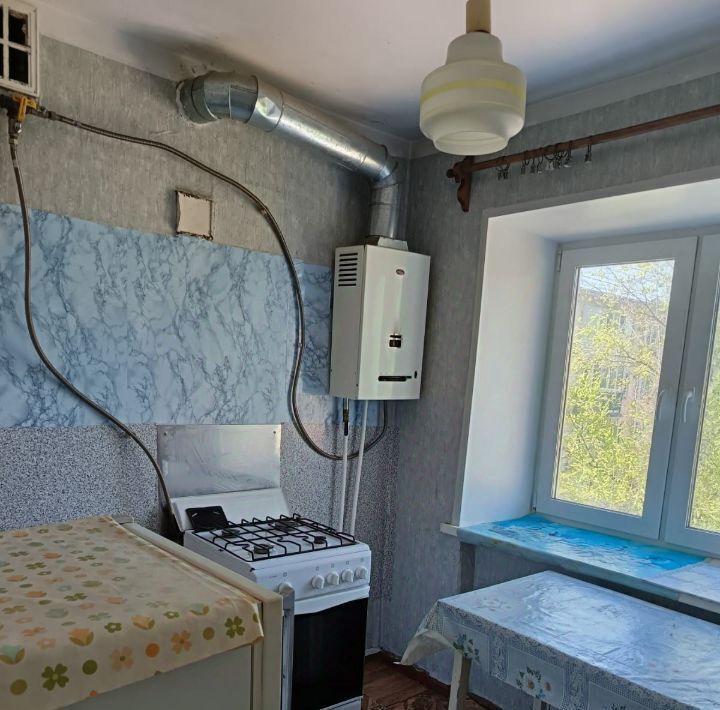 квартира г Саратов р-н Кировский ул. Имени Академика С. Г. Навашина, 12 фото 7