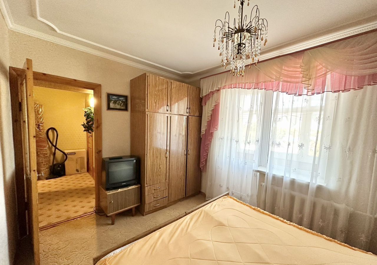 квартира г Таганрог Северный ул Лизы Чайкиной 60 фото 12