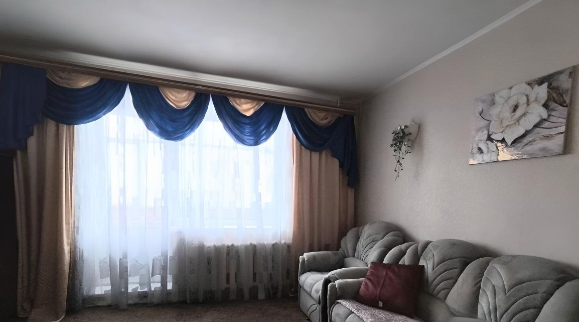 квартира г Тобольск мкр 7а 32а фото 1
