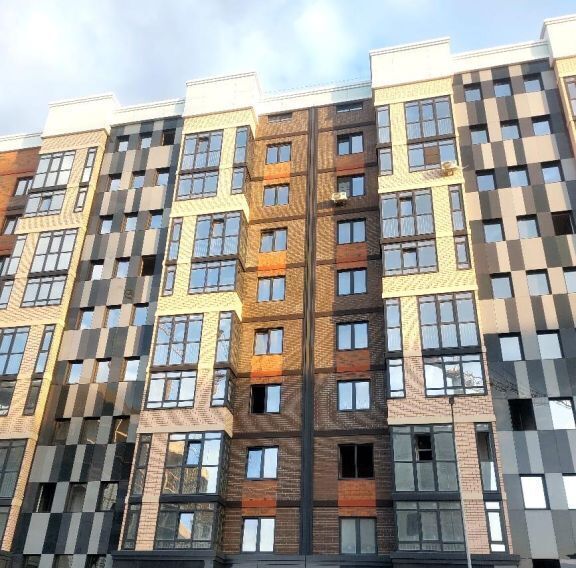 квартира г Краснодар р-н Прикубанский ул им. генерала Корнилова 9к/2 фото 1