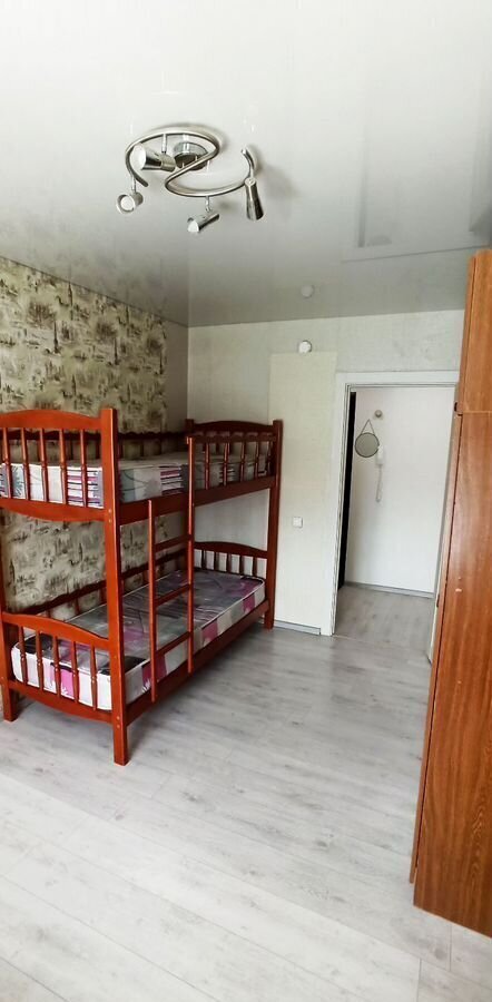 квартира р-н Тихорецкий г Тихорецк ул Краснооктябрьская 50 Тихорецкое городское поселение фото 3