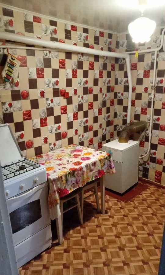 дом г Урюпинск пл Ленина фото 8