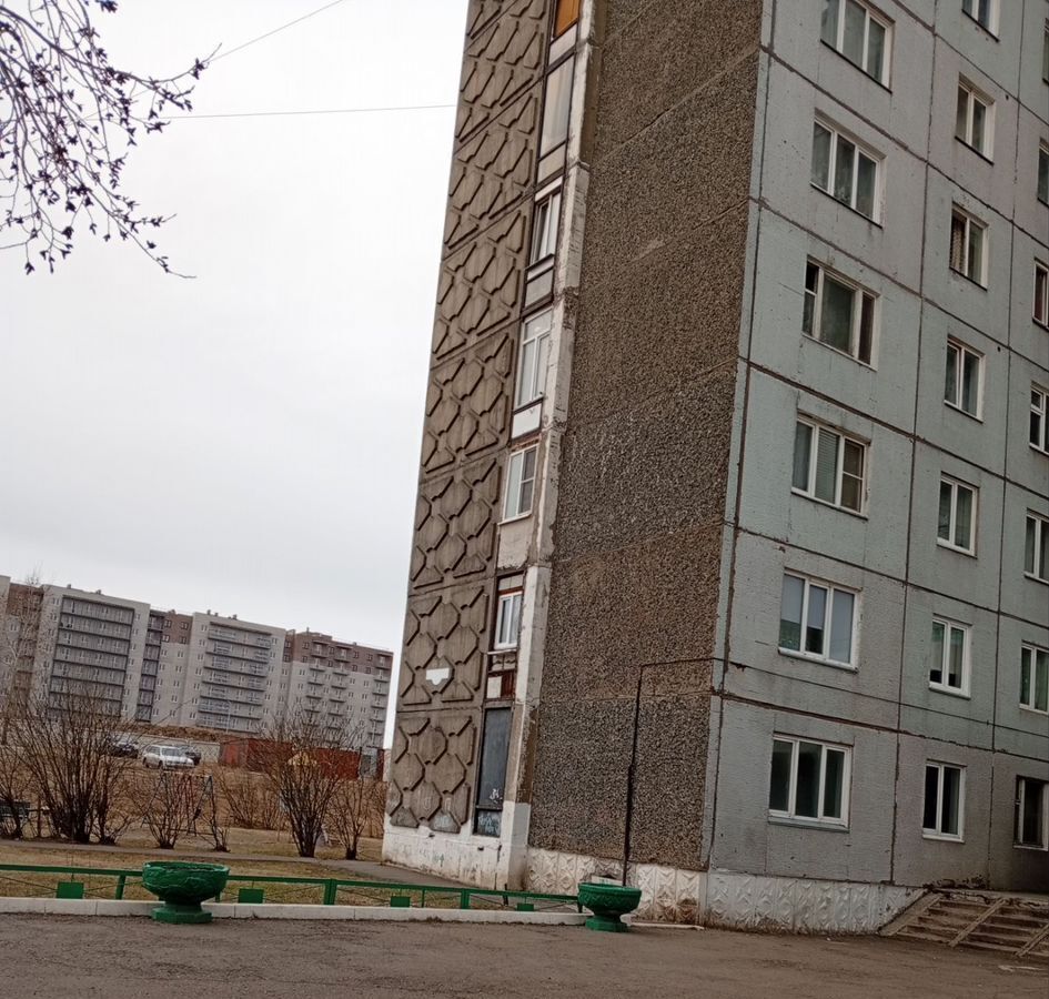 комната г Красноярск р-н Советский ул Светлова 8 фото 2
