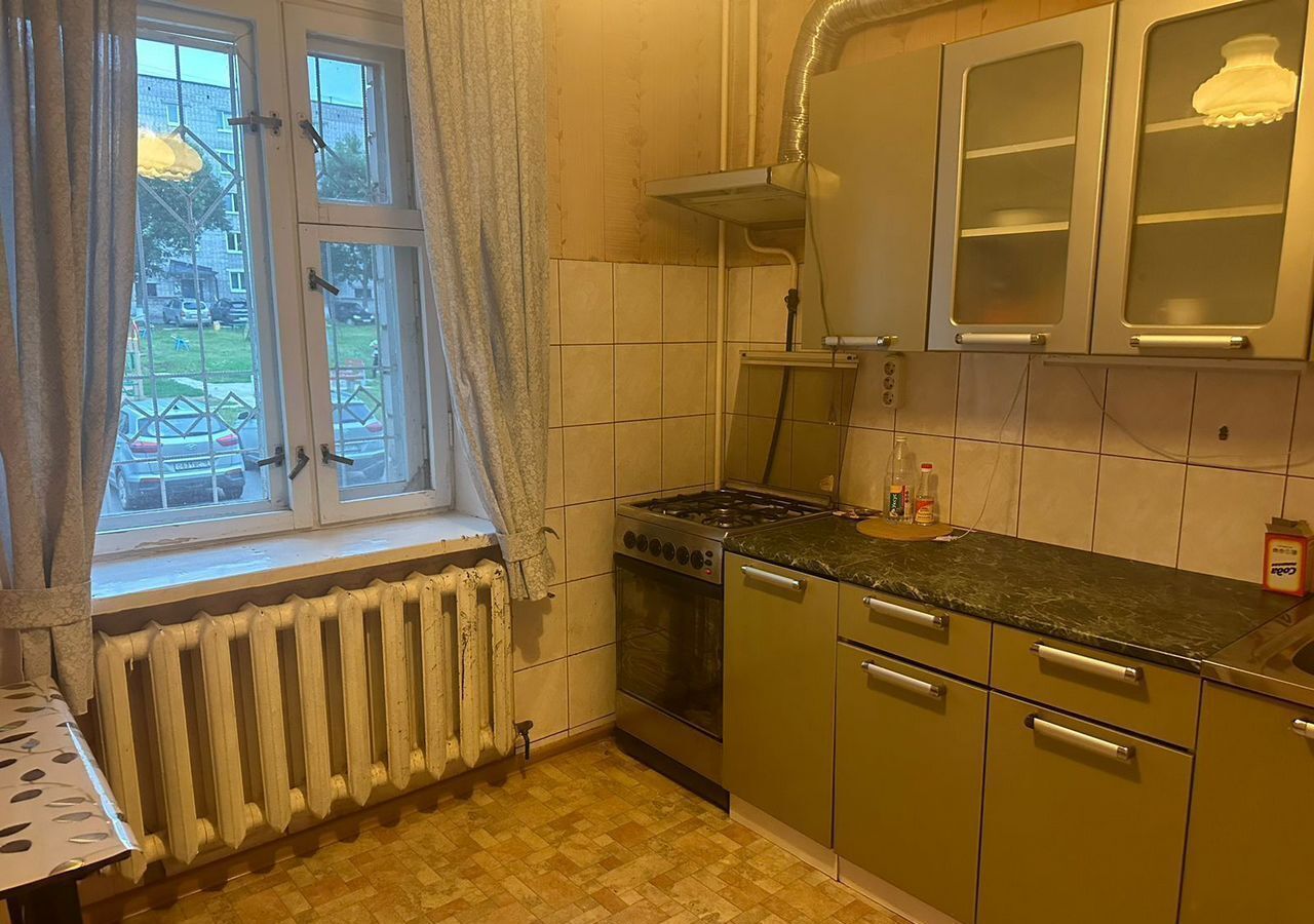 квартира г Сарапул ул Седельникова 113 фото 2