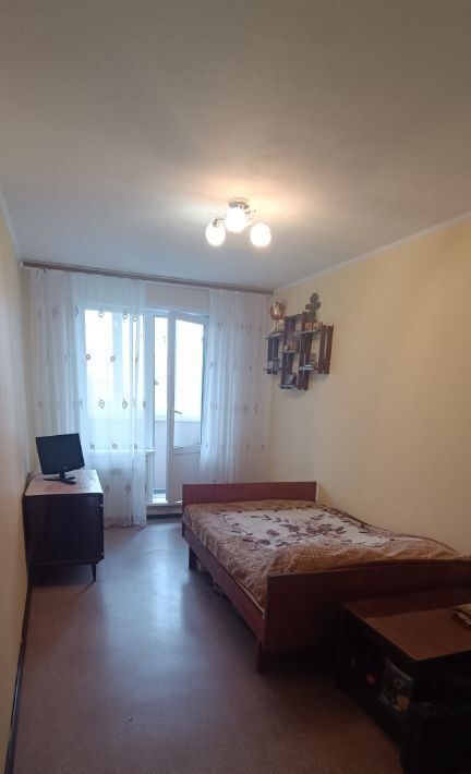 квартира г Тольятти р-н Автозаводский ул Революционная 18 фото 9