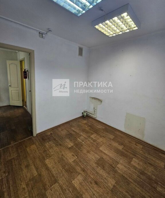 свободного назначения р-н Нижнекамский г Нижнекамск ул Студенческая 12 фото 11