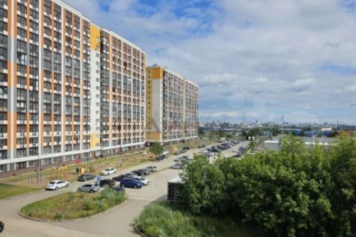 квартира г Набережные Челны р-н Комсомольский ЗЯБ ул Тан 231 фото 10
