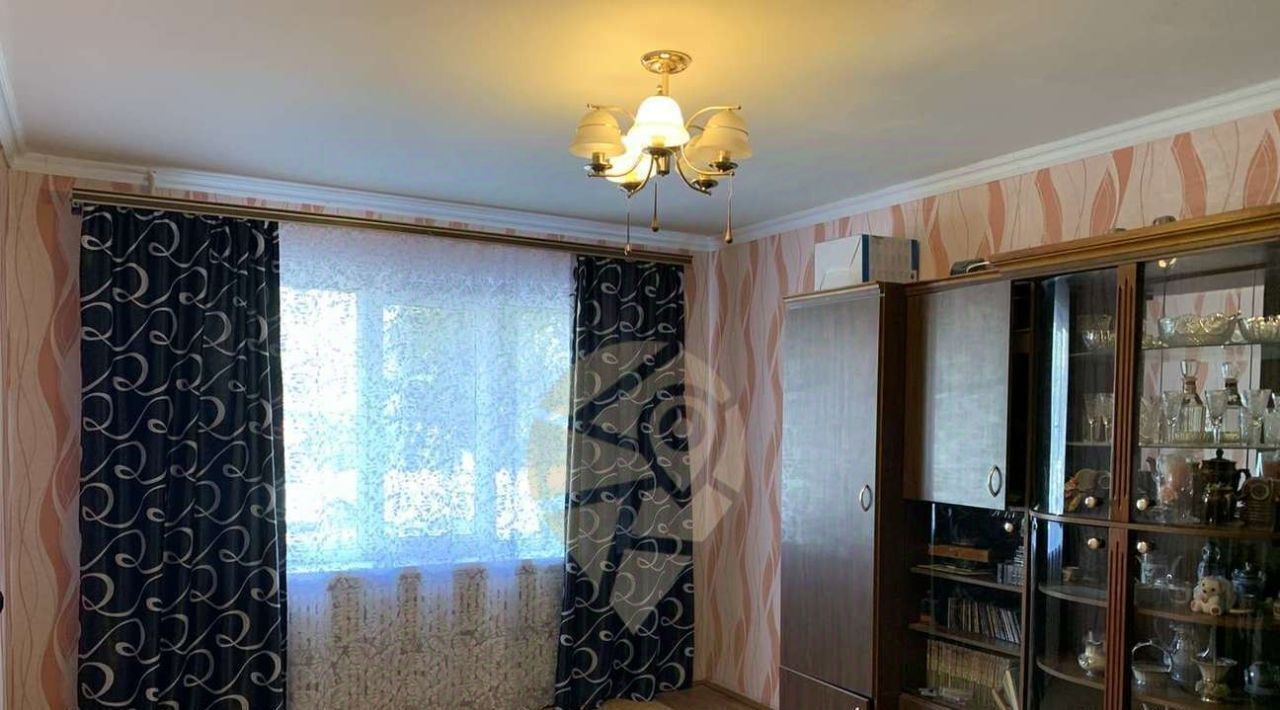 квартира г Старый Оскол Лесной микрорайон 10 фото 1