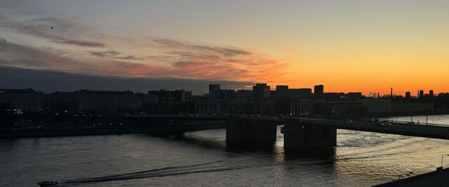 наб Октябрьская 70к/1 фото